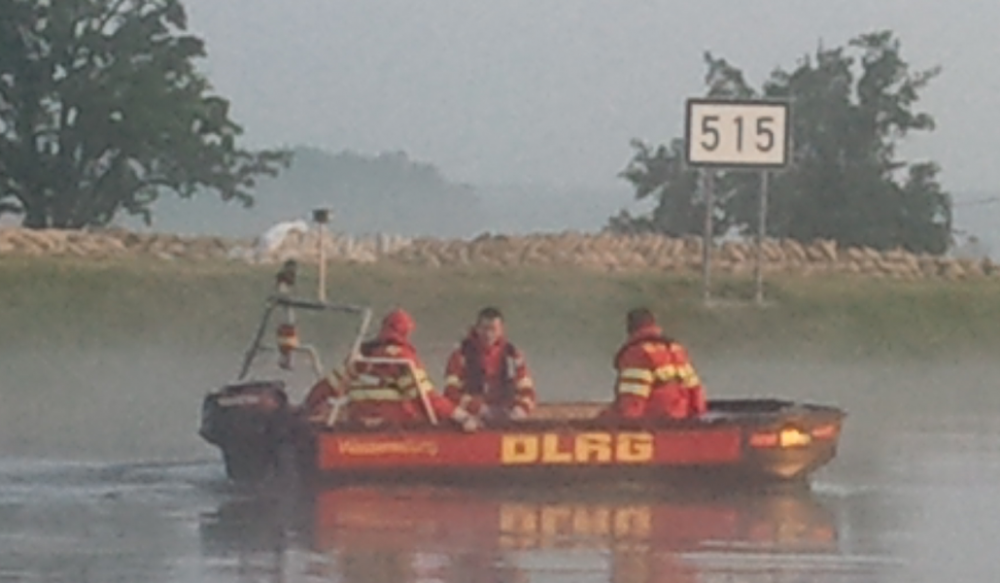 Bootstrupp Der DLRG Neustadt Im Hochwassergebiet Der Elbe DLRG